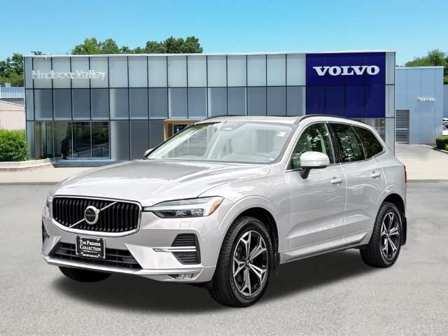 2022 Volvo XC60 Momentum