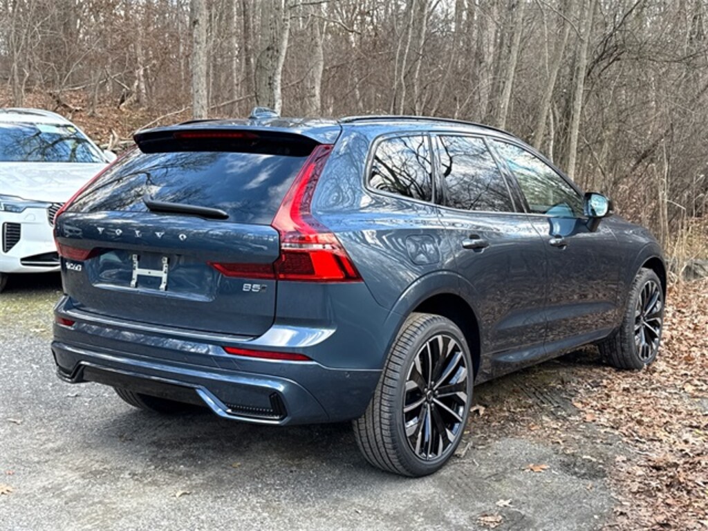 New 2026 Volvo XC60 B5 Ultra SUV