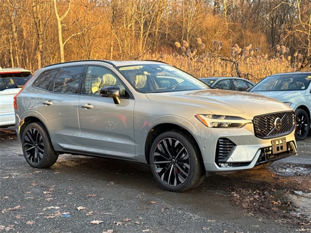 New 2026 Volvo XC60 B5 Ultra SUV