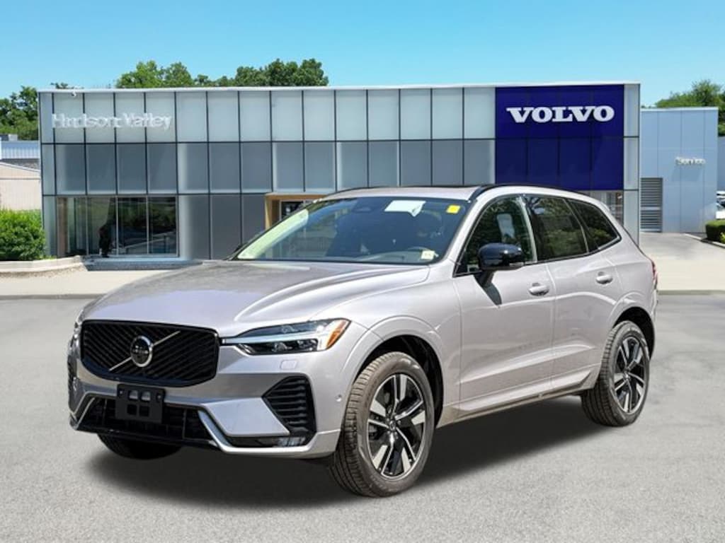 New 2026 Volvo XC60 B5 Plus SUV