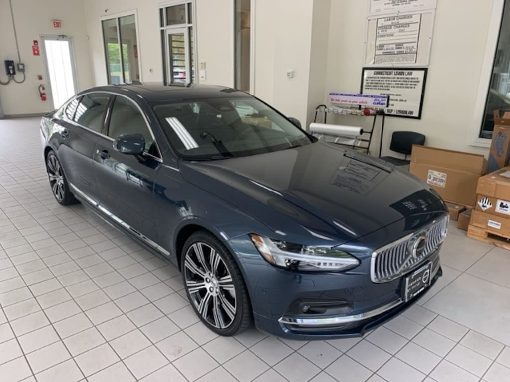 Certified 2023 Volvo S90 B6 AWD Plus Bright Sedan