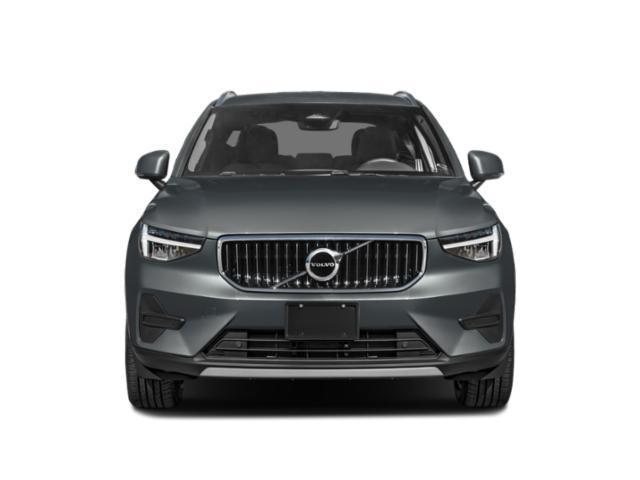2025 Volvo XC40 Plus photo 4