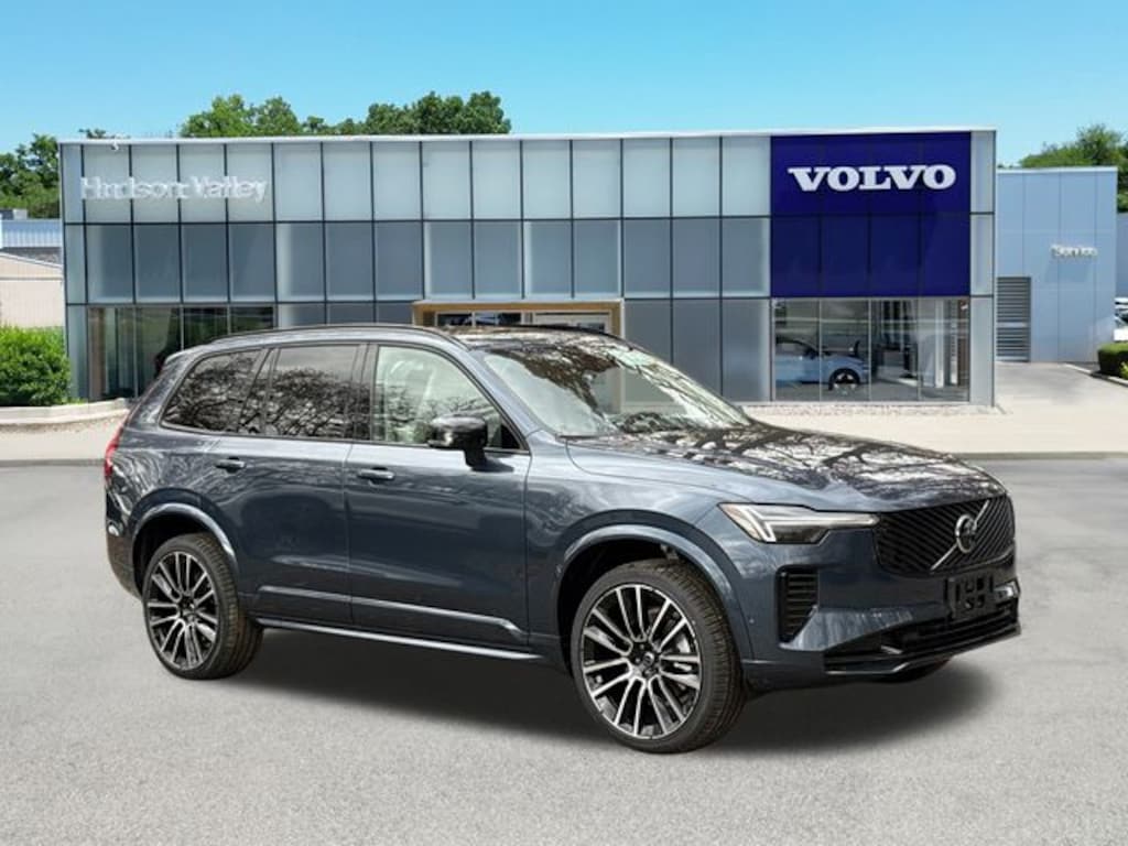 New 2026 Volvo XC90 B6 Ultra Dark Theme 7-Seater SUV