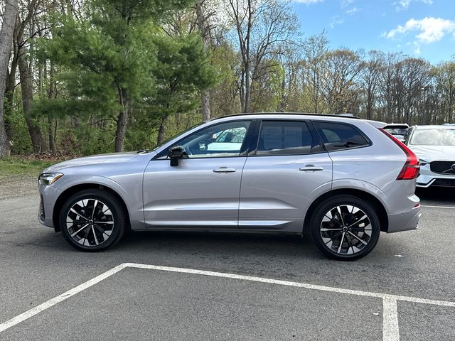 2026 Volvo XC60 Plus - Photo 7