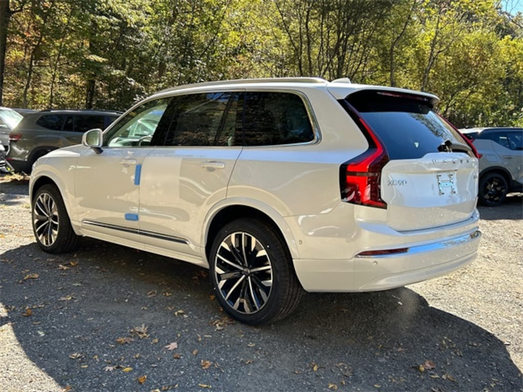 New 2026 Volvo XC90 B6 Ultra 7-Seater SUV
