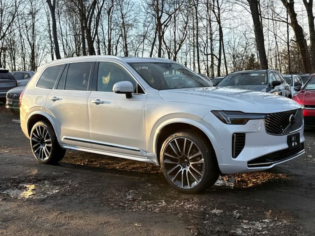 New 2026 Volvo XC90 B6 Plus 7-Seater SUV