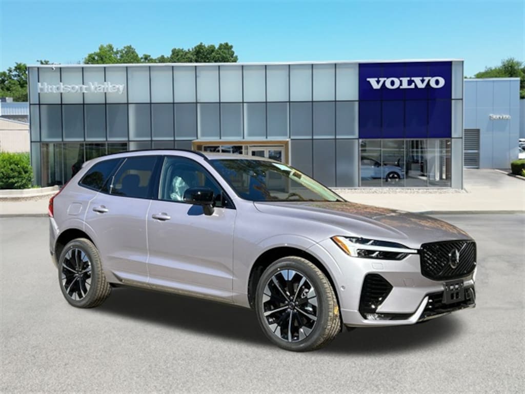 New 2026 Volvo XC60 B5 Plus SUV