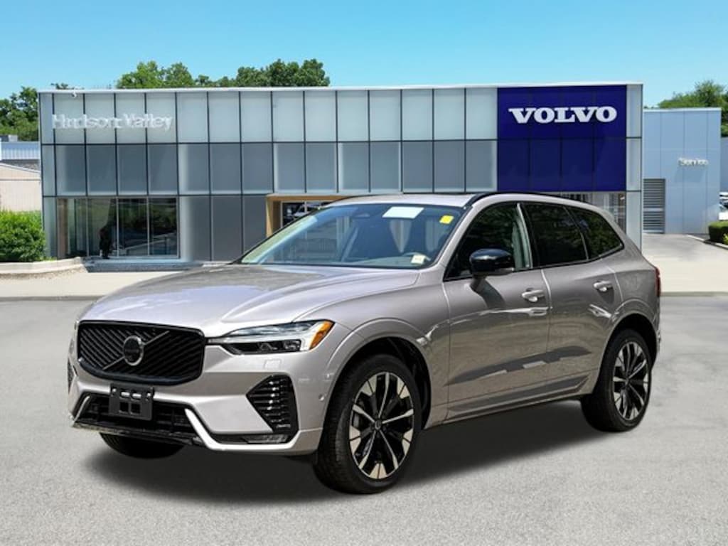 New 2026 Volvo XC60 B5 Plus SUV