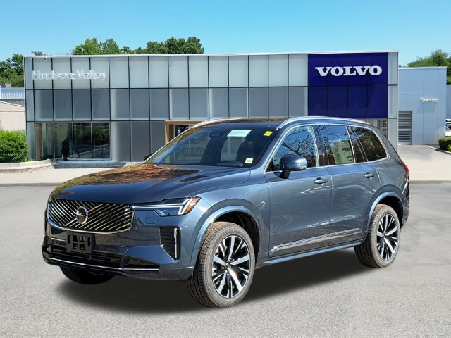 2027 Volvo XC90 B5 Core AWD SUV