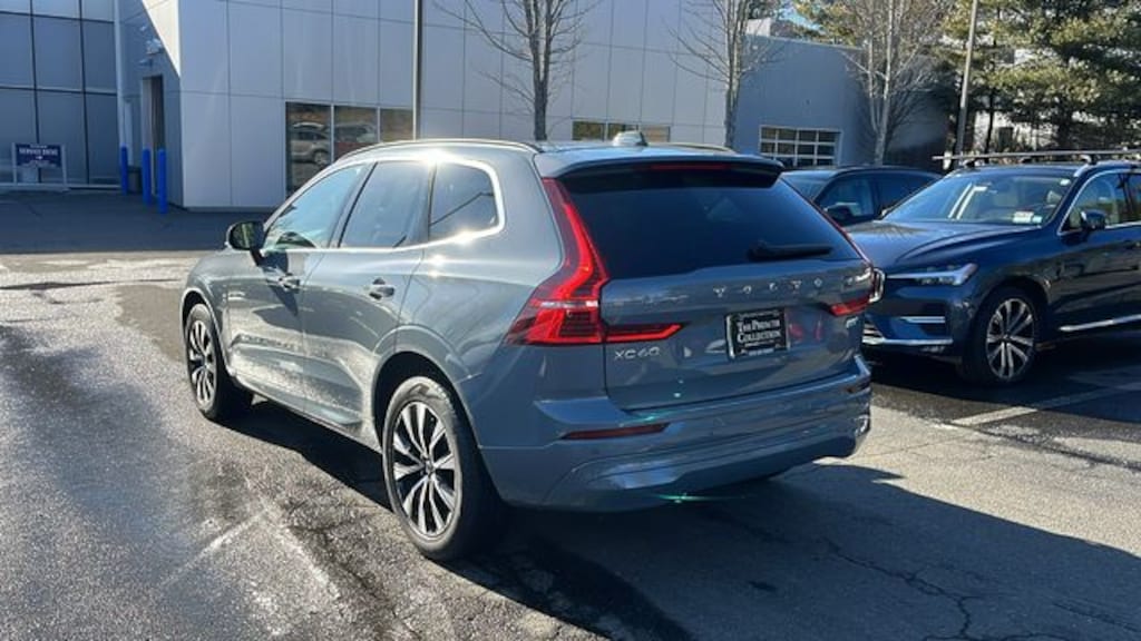 Used 2023 Volvo XC60 B5 AWD Core SUV