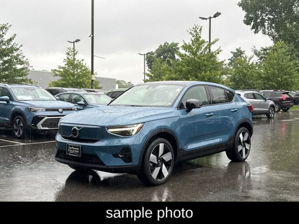 Certified 2023 Volvo C40 Recharge Pure Electric Twin Ultimate SUV