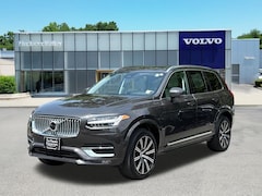 2025 Volvo XC90 B5 Core SUV