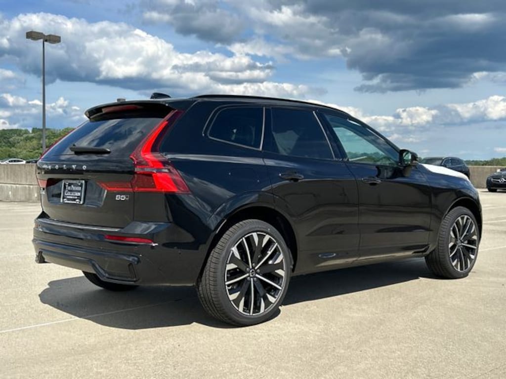 New 2026 Volvo XC60 B5 Ultra SUV
