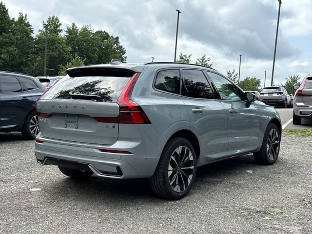 New 2027 Volvo XC60 Plus SUV
