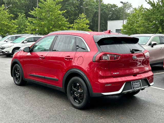 Used 2017 Kia Niro EX with VIN KNDCC3LC5H5070832 for sale in Wappingers Falls, NY