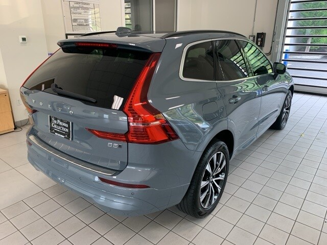 2023 Volvo XC60 B5 Core photo 4