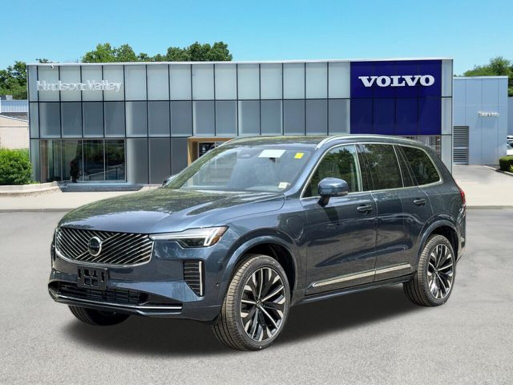 New 2026 Volvo XC90 plug-in hybrid T8 Plus 6-Seater SUV