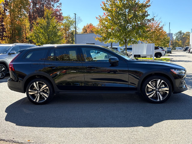 Certified 2026 Volvo V60 Cross Country B5 Plus Wagon
