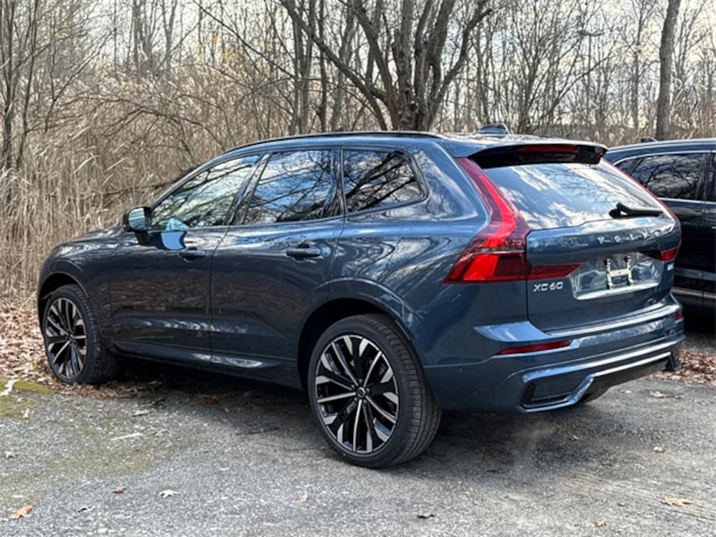 New 2026 Volvo XC60 B5 Ultra SUV