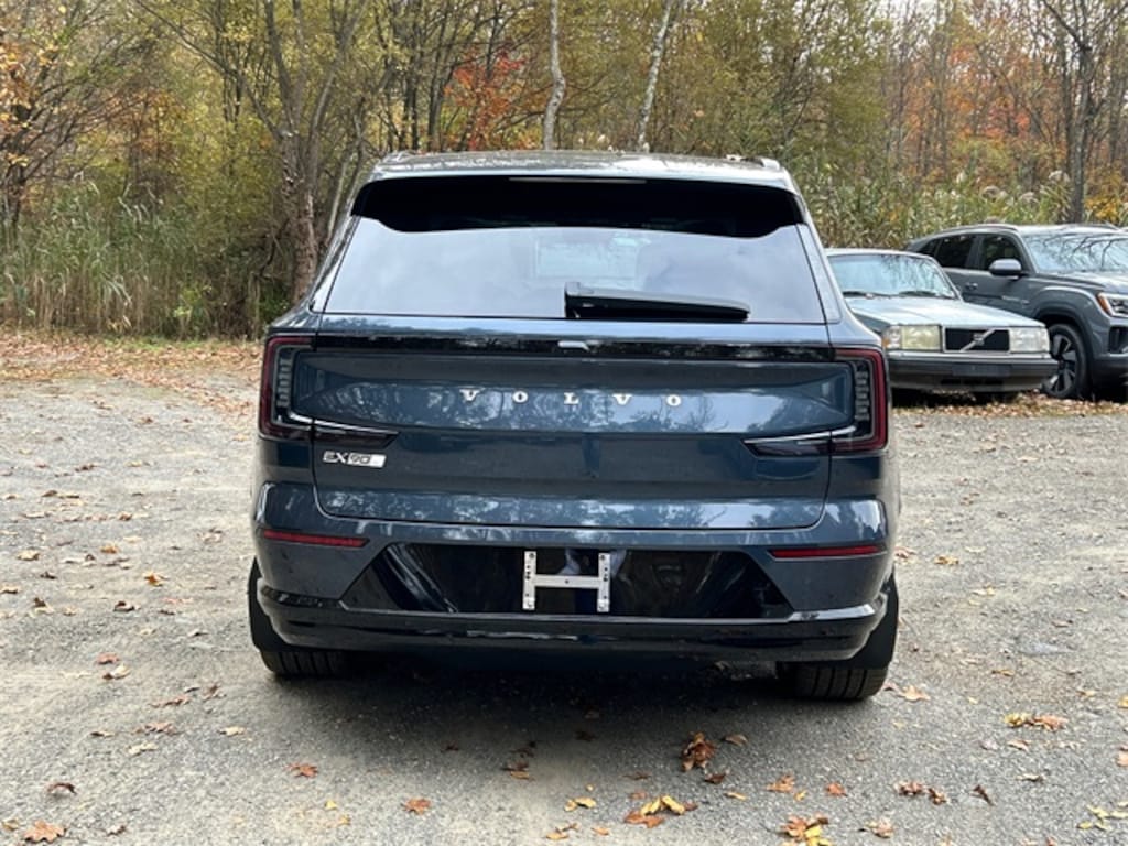 New 2025 Volvo EX90 Twin Motor Performance Ultra 6-Seater SUV