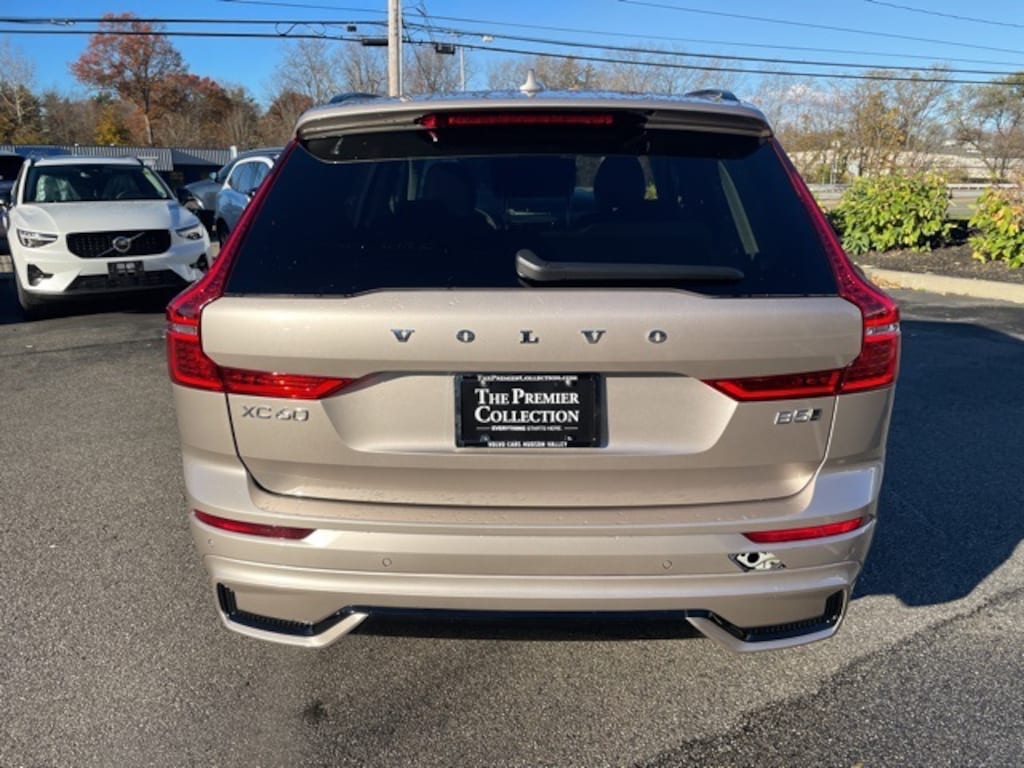 Certified 2025 Volvo XC60 B5 Plus SUV