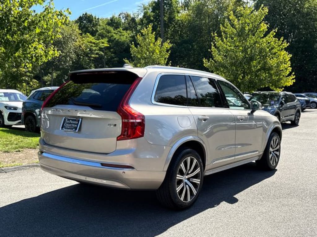 Certified 2025 Volvo XC90 B5 Core SUV