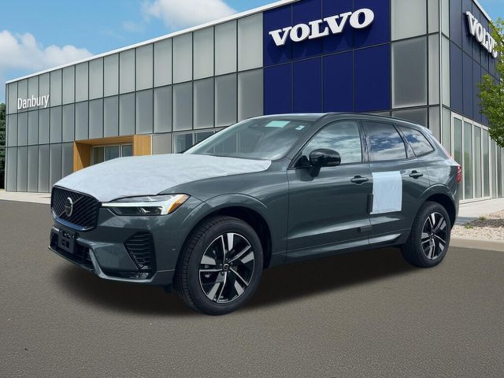 New 2026 Volvo XC60 B5 Plus SUV