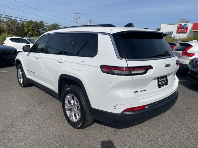 2022 Jeep Grand Cherokee Limited photo 2