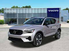 2026 Volvo XC40 B5 Plus SUV