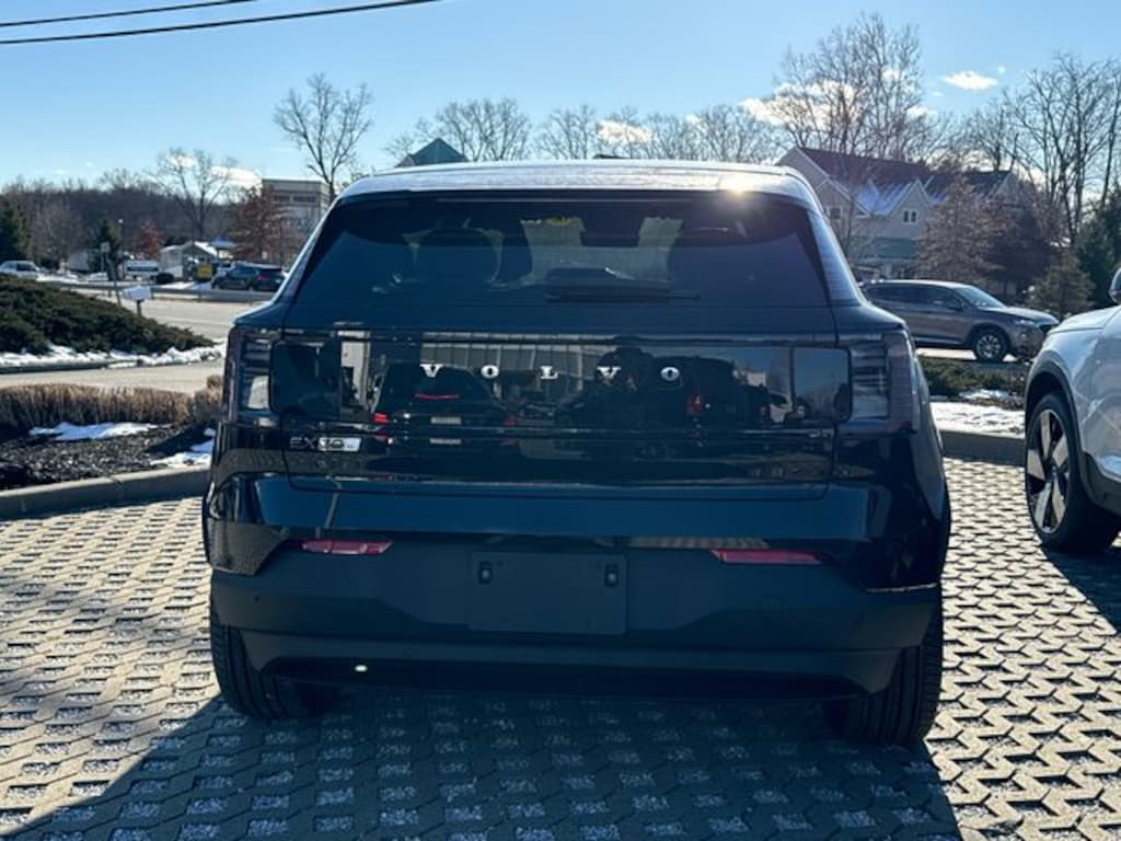 New 2026 Volvo EX30 Twin Motor Plus SUV