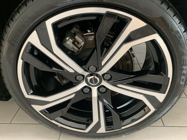 2025 Volvo S60 B5 Plus photo 4