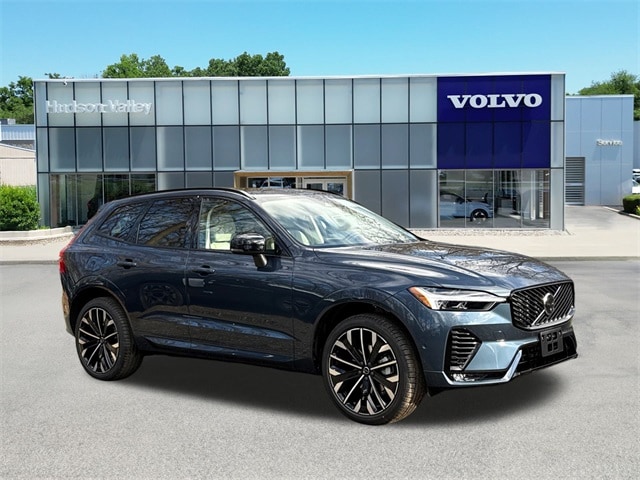 2026 Volvo XC60 Ultra's photo