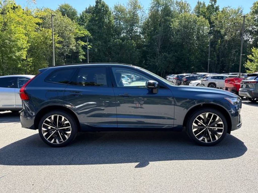 New 2027 Volvo XC60 Ultra SUV