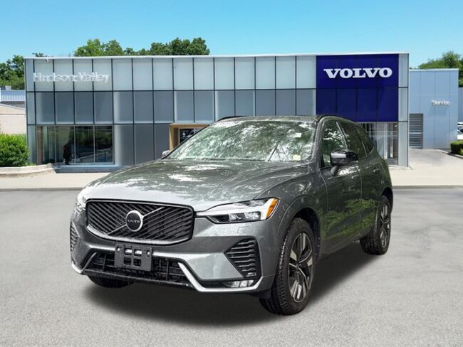 2026 Volvo XC60 B5 Core SUV