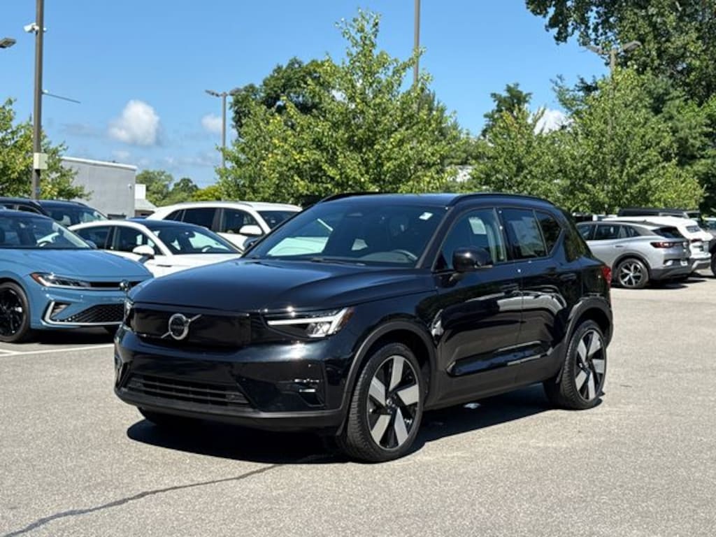 Certified 2023 Volvo XC40 Recharge Pure Electric Plus SUV
