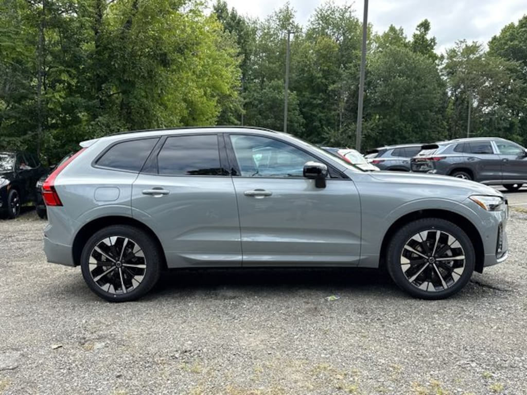 New 2027 Volvo XC60 Plus SUV