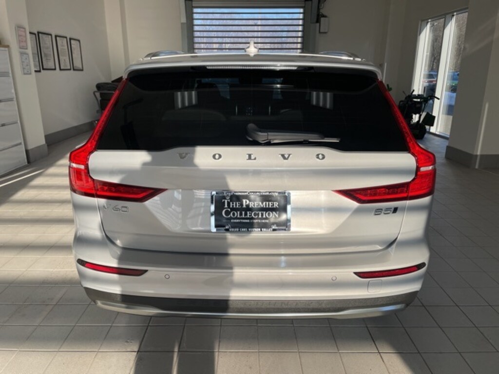 Certified 2025 Volvo V60 Cross Country B5 Plus Wagon