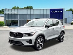 2026 Volvo XC40 B5 Plus SUV