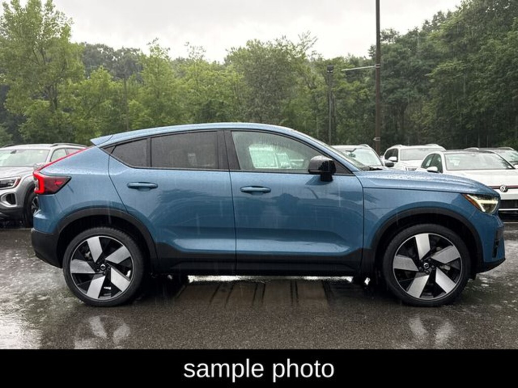 Certified 2023 Volvo C40 Recharge Pure Electric Twin Ultimate SUV