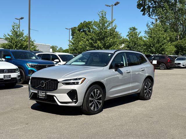 2024 Volvo XC60 B5 Core Dark Theme AWD's photo