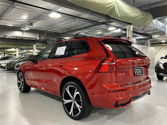 2023 Volvo XC60 Ultimate photo 4