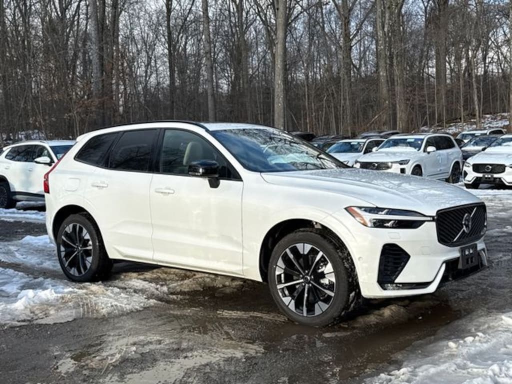 New 2026 Volvo XC60 B5 Plus SUV