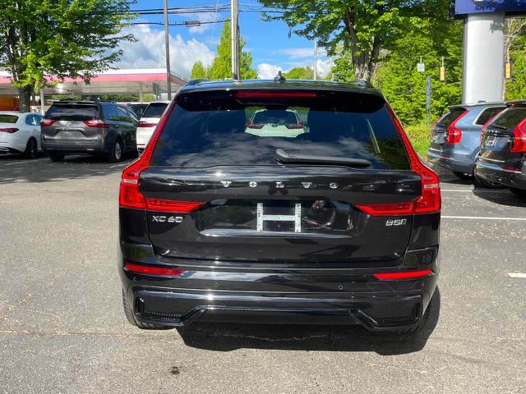 Used 2023 Volvo XC60 B5 AWD Plus Dark SUV