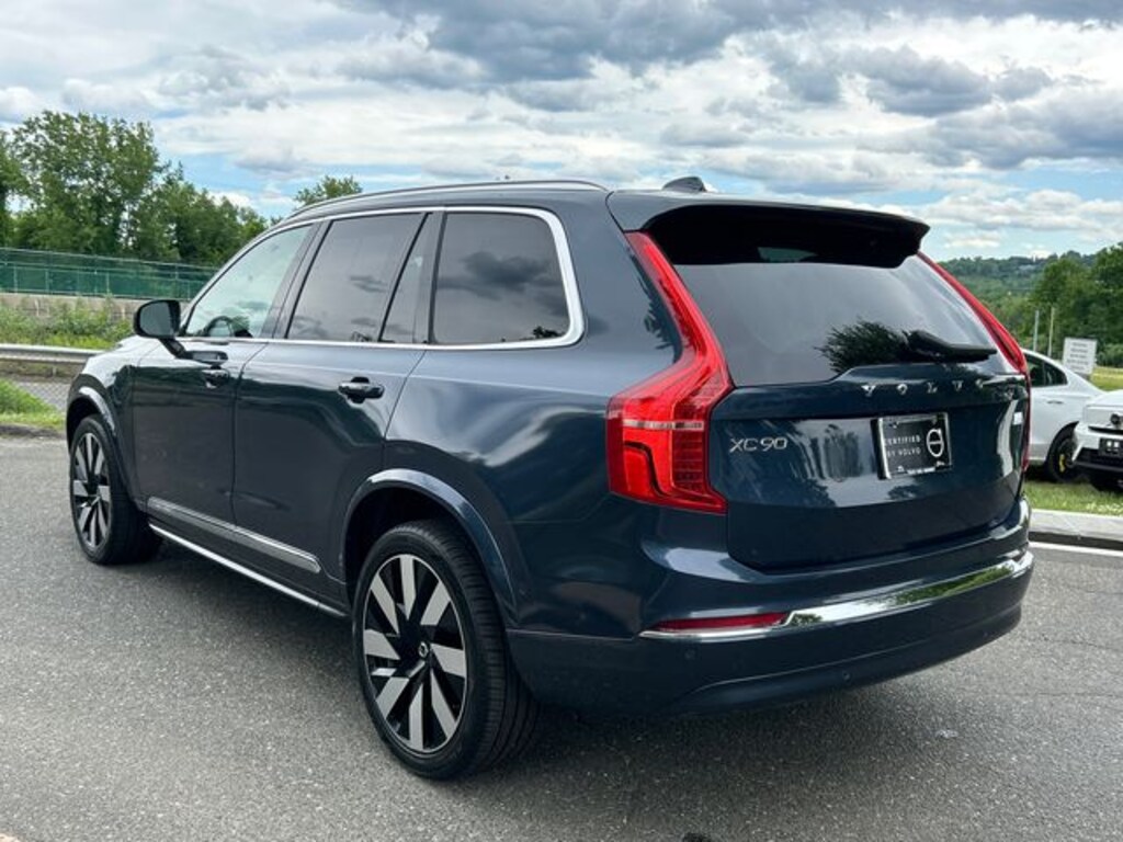 Used 2024 Volvo XC90 plug-in hybrid T8 Ultimate Bright 7-Seater SUV