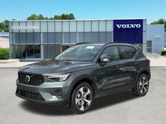 2026 Volvo XC40 B5 Core AWD SUV