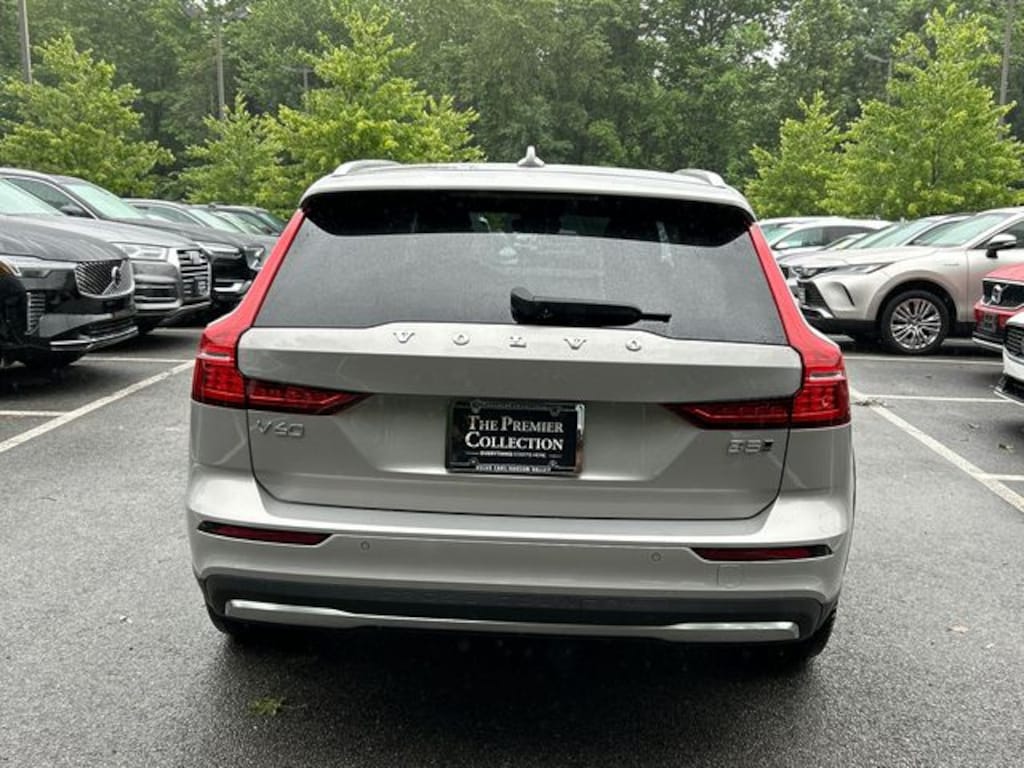 Certified 2025 Volvo V60 Cross Country B5 Plus Wagon