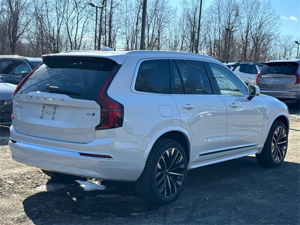 New 2026 Volvo XC90 B6 Ultra 7-Seater SUV