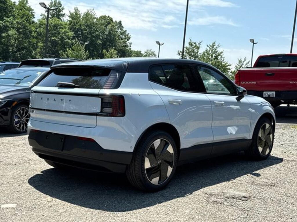New 2026 Volvo EX30 Twin Motor Ultra SUV