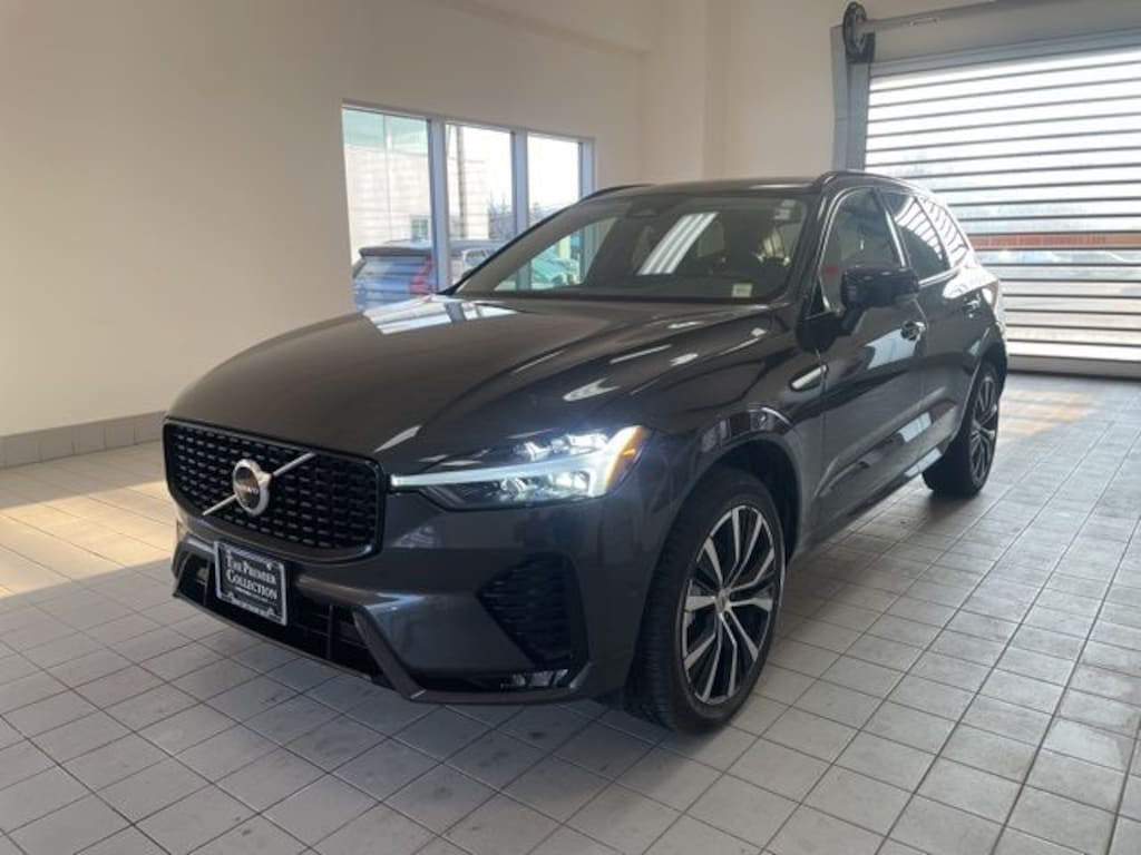 Certified 2025 Volvo XC60 B5 Plus SUV