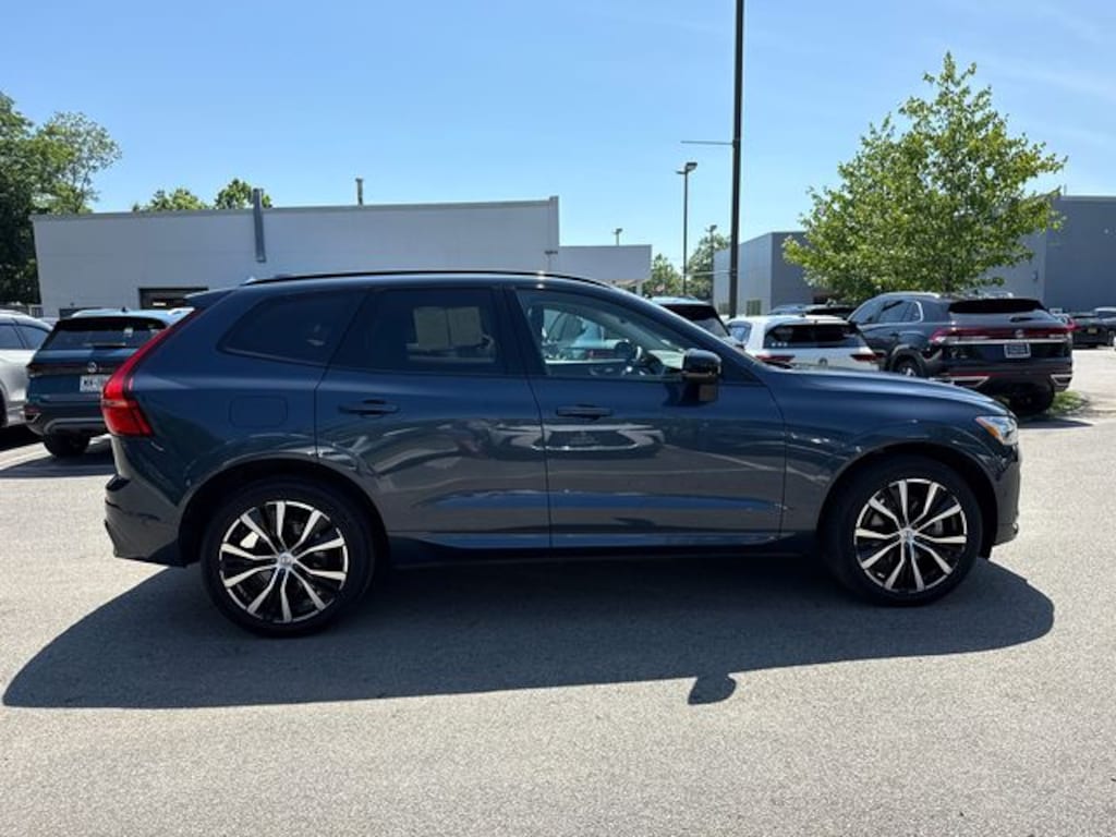 Used 2024 Volvo XC60 B5 Plus Dark SUV